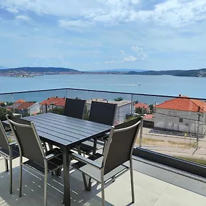 Eva 2 Apartament