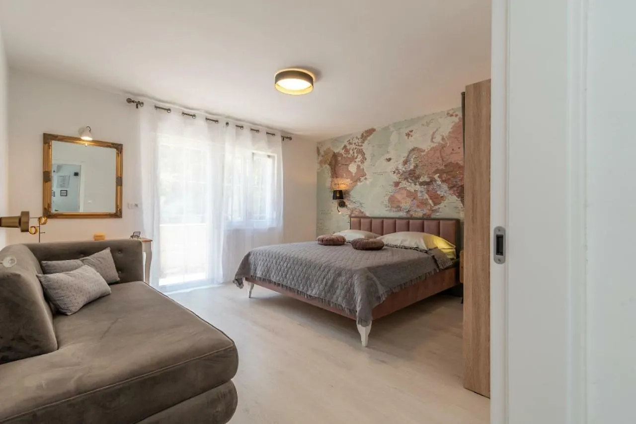 Apartment Aron Trogir